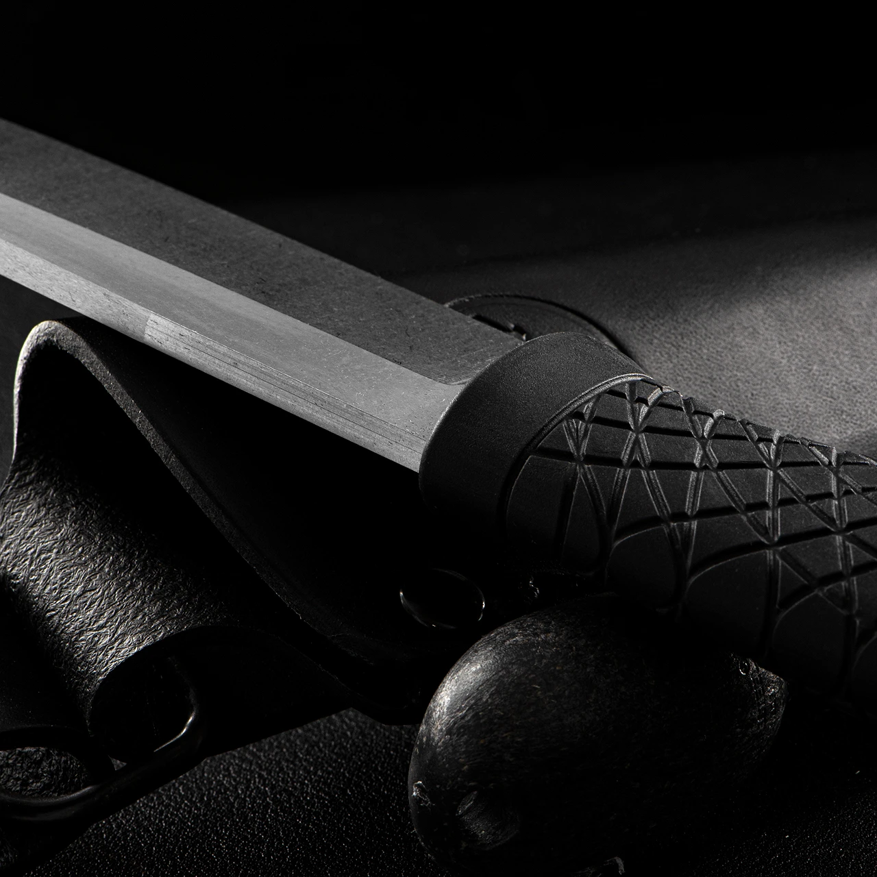 Boker Bronco Fixed Blade 9 Boker Bronco Fixed Blade - Image 7