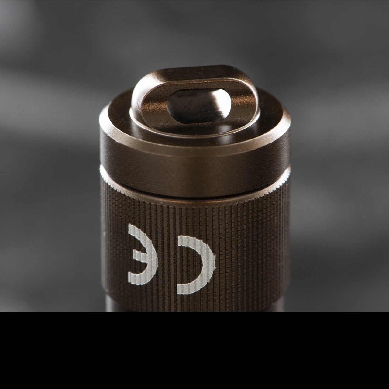 Fenix E05R Rechargeable Keychain Torch 13 Fenix E05R Rechargeable Keychain Torch - Image 11