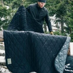 TAD Bastion Woobie -Survivor Gear Shop tad bast woo bkdet4 14194.1587420422.1280.1280 03470.1647623499