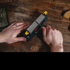 Work Sharp Benchtop Bench Stone -Survivor Gear Shop 09DX163det3 39081.1600167703.1280.1280 59154.1600442585