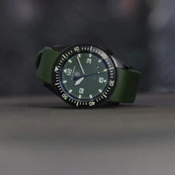 Elliot Brown Holton Professional 101-002-R04 Watch