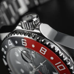 Davosa Ternos Pro GMT Automatic Black/Red Pentalink -Survivor Gear Shop DAVOS 16157109det3 99945.1627315300
