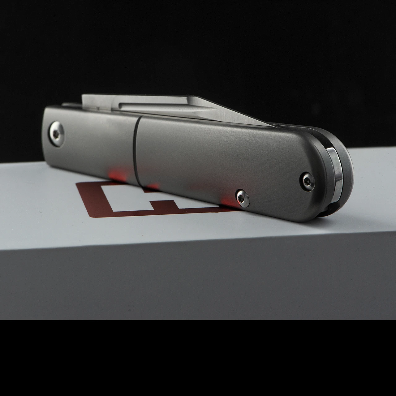 Real Steel Heinnie Haynes® Exclusive Barlow Clip Point 4 Real Steel Heinnie Haynes® Exclusive Barlow Clip Point - Image 2