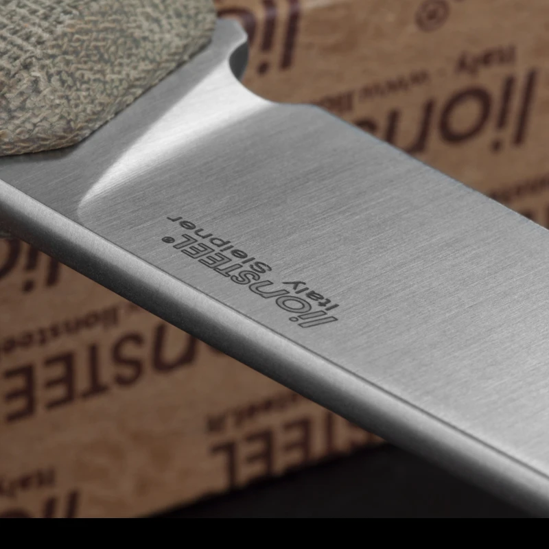 Lion Steel Bushcraft B35 Micarta Green 3 Lion Steel Bushcraft B35 Micarta Green