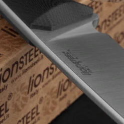 Lion Steel Bushcraft B35 Black G10 -Survivor Gear Shop ccm ls b35gbkdet4 95267.1587424382