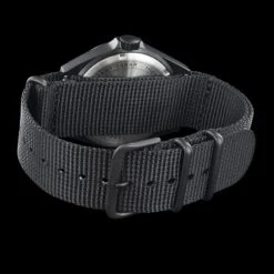 Traser H3 P59 Essential M Black NATO -Survivor Gear Shop h3 p59 ess m blkdet4 01646.1651671943