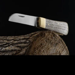 Michael May Lambsfoot Oak Folding Knife 10 Michael May Lambsfoot Oak Folding Knife -Survivor Gear Shop lambsfoot 72549.1696850399