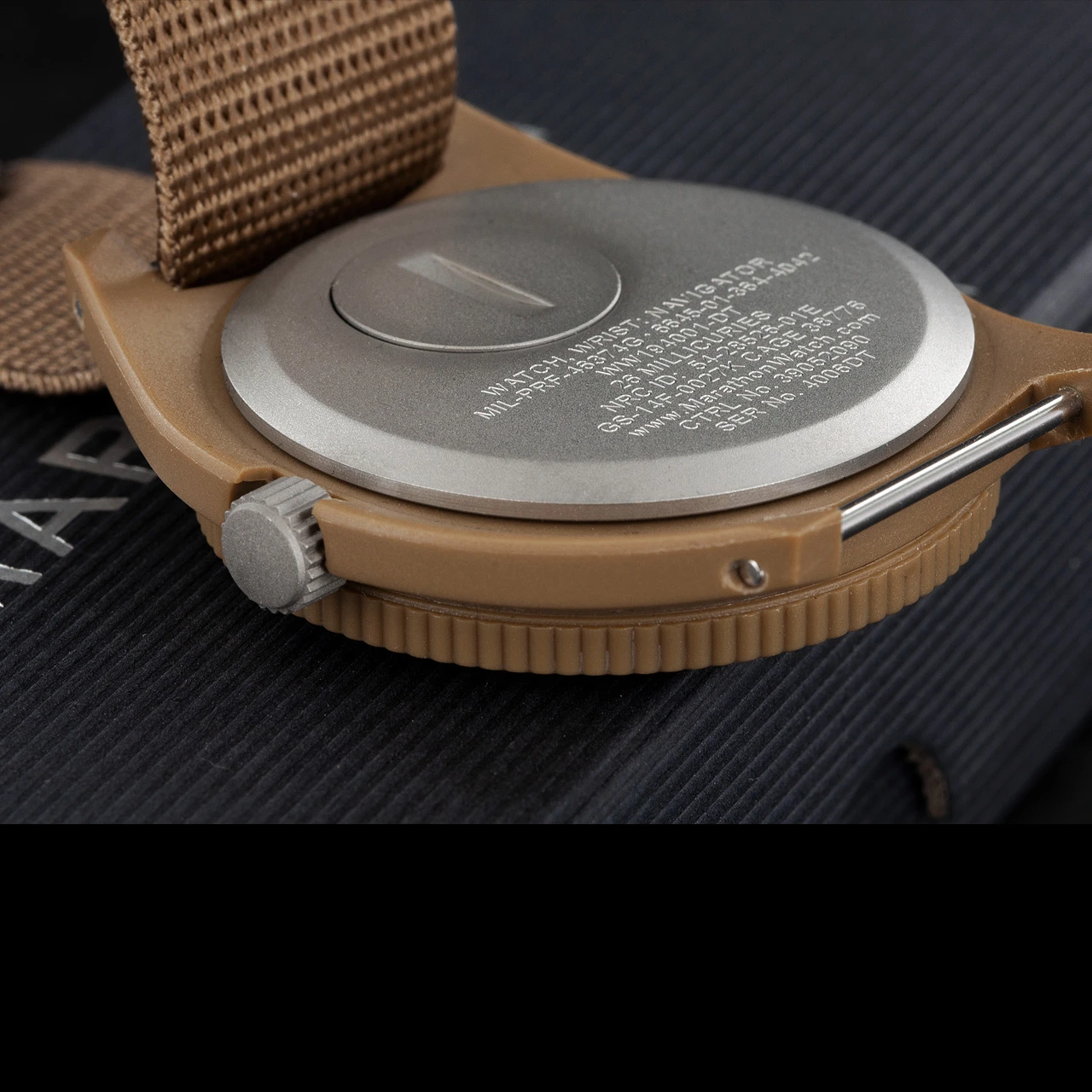 Marathon Navigator Quartz Sapphire Sterile 3 Marathon Navigator Quartz Sapphire Sterile