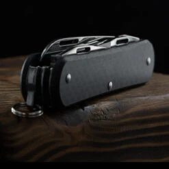 Fox Vulpis 4 Scissor Carbon Fibre Penknife -Survivor Gear Shop vulpisscissors4det2 40787.1686819431