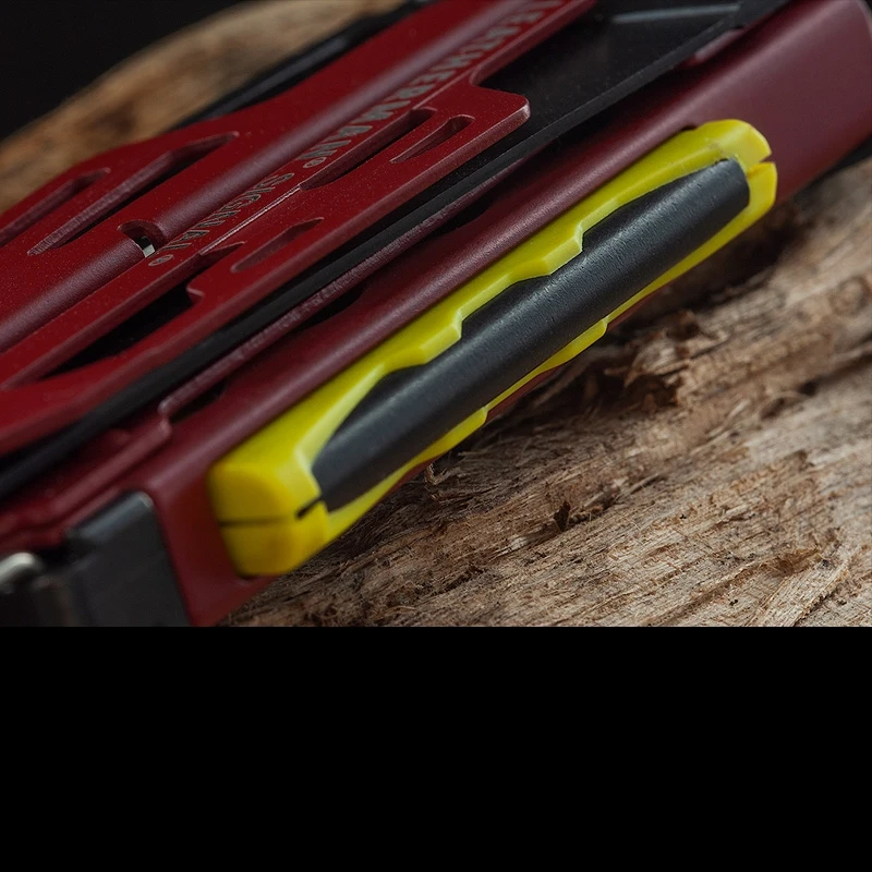 Leatherman Signal Black Red 4 Leatherman Signal Black Red - Image 2