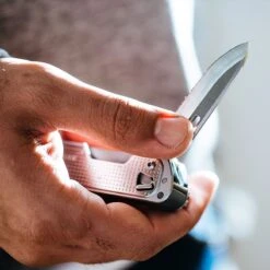 Leatherman FREE T4 -Survivor Gear Shop wit ltt4det3 79151.1649424043